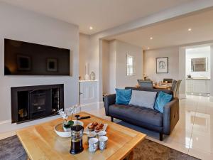 3 Bed in Brixham 78602