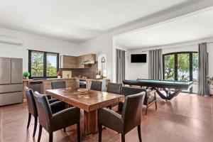 Villas Grande Villa 750 m2 Le Mas des chenes : photos des chambres