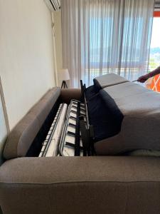 Bar Center Sea View Apartment