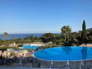 Green & Blue - Cap Esterel Clim, vue mer et jardin
