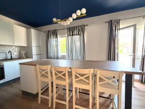 Apartments Stina & Villa Ina