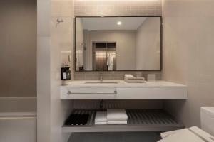 Staybridge Suites Bangkok Sukhumvit by IHG