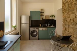 Cozy T2 Riviera apartment