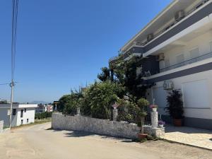 Apartments Dijar