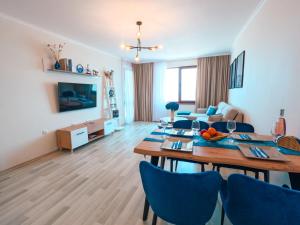Blue Marine Apartment, complex Carpe Diem Balchik, free Parking