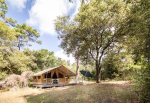 Campings Huttopia Oleron Les Pins : photos des chambres