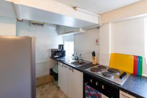 Glastonbury- Tor View- Studio