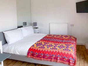 Glastonbury- Tor View- Studio