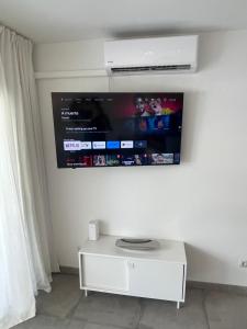 Apartment Palm Tree View