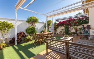 Nice Home In Orihuela Costa With Wifi