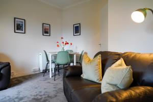 Your Highland Hideaway at 51