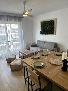 F1 Cozy, 150m de la mer