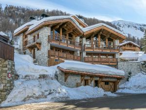 Luxueux appartement avec piscine, WiFi et parking à Val-dIsère - FR-1-694-102