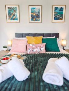 4-Bed Work Retreat | Dover | Wi-Fi & Parking
