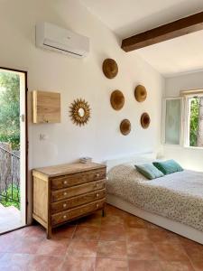 Appartements Studio avec terrasse, parking et clim a 10 min a pied du vieux port : photos des chambres