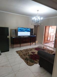 ايجار شقة فندقية مفروشة علي النيل امام مسجد صلاح الدين