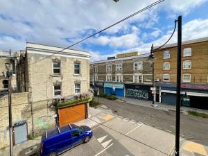 The Brixton Vining Street 4-Bed Urban Retreat BT7