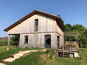 Maisons de vacances Lodge Evasion fleurie proche St Emilion : photos des chambres
