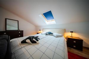 Flex SelfCheckIns 159 - Zagreb - 2 Bedrooms - Parking - Terrace