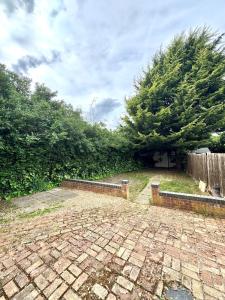 Rushden Home - Perfect for Contractors - Free Parking - Sleeps 5 - Garden - Netflix and HDR TV