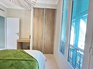 3P neuf et climatisé Nice le Port à 9mn de la mer