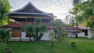 Rumah Mana Beach House
