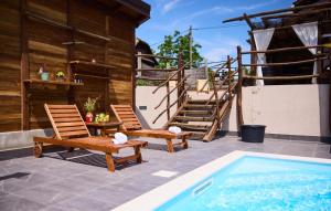 Holiday Home Blackrock Siscia by Villas Guide
