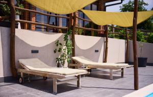 Holiday Home Blackrock Siscia by Villas Guide