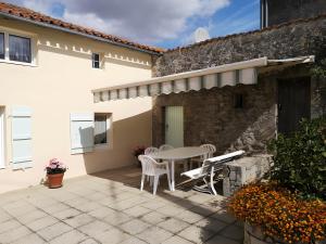 Maisons de vacances Gite La Marguerite A La Campagne : photos des chambres