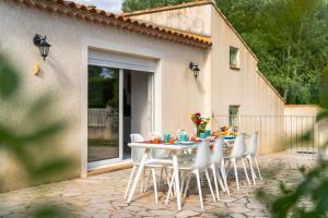 Villas Villa & Piscine 8P entre Isle sur Sorgue et Avignon : photos des chambres