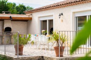 Villas Villa & Piscine 8P entre Isle sur Sorgue et Avignon : photos des chambres