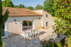 Villas Villa & Piscine 8P entre Isle sur Sorgue et Avignon : photos des chambres