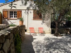 Maisons de vacances Maison avec jardin, parking et clim a 10 min a pied du Vieux Port : photos des chambres