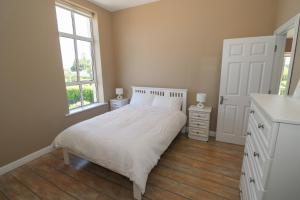 The East Wing Apartment