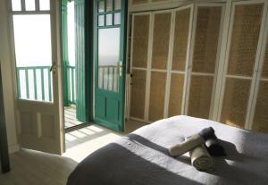 Villas Villa Emeraude - VILLA AVEC VUE MER ET JARDIN, PROCHE DU CENTRE VILLE : Villa