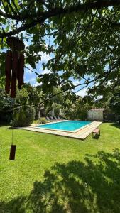 Maisons de vacances Domaine de Gargoris - Grote grange met zwembad en tuin : photos des chambres