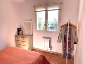 Maisons de vacances Maison avec jardin, parking et clim a 10 min a pied du Vieux Port : photos des chambres