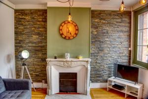 Maisons de vacances COSY SULLY Centre ville Chateau : photos des chambres