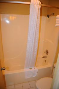 King Studio Suite - Non-SmokingÂ  room in Super 8 by Wyndham Lamar