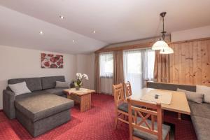 Comfort Apartment LH (4 Adults)  room in Panorama Appartements