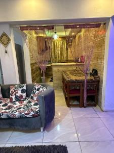 شقة فاخرة بالمهندسين