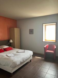 B&B / Chambres d'hotes Les Damayots refuge familial 10 mn du Pal : photos des chambres