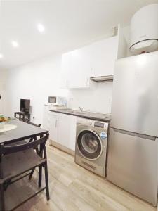 JM17b Apto grande Chamberi - Canal