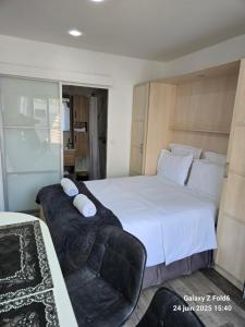 Maisons d'hotes 2 Chambres paisibles a La Trinite proche de Nice 15 mn, Monaco 20 mn et l'Italie 30 mn et aussi 2 Studios dans le meme etablissement : photos des chambres