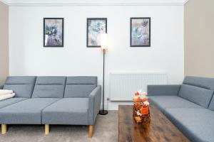 Open Mind Property - Hot Tub, 4 Bedrooms & Free Parking