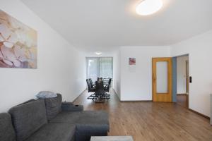 Bruchköbel 4 auch für Monteure