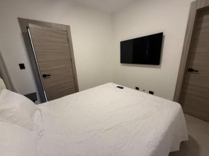 NOK Unique 2BR Apartment by Vistacana Rentals