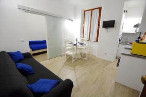 UNYCA - Macci Apartment 2