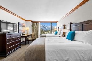 Olympic Valley Hotel Studio Pool, Hot Tub and Golf