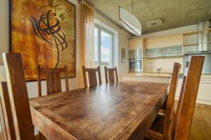 LOcelot Premium 2 floor Apartment near O2 Arena